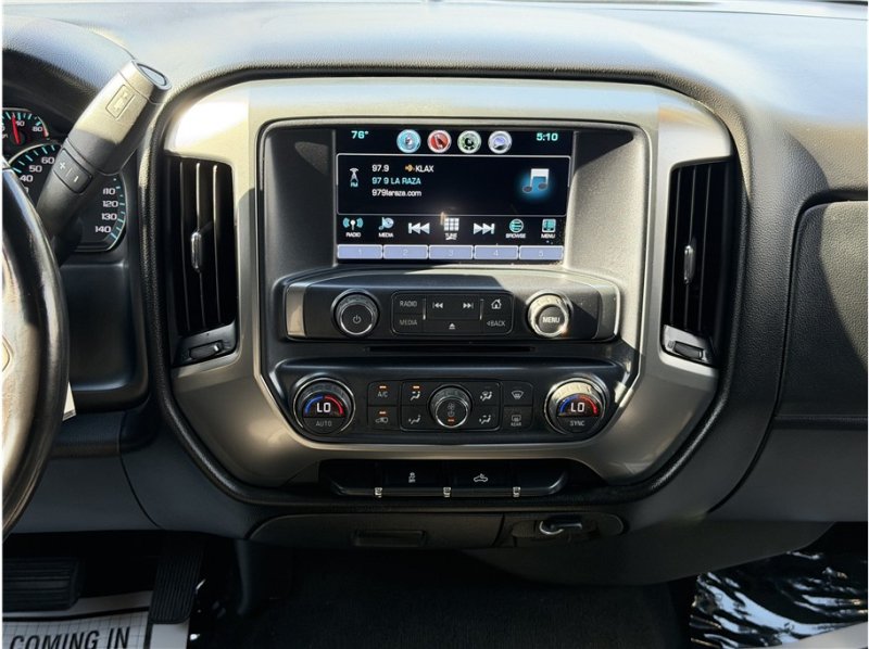 Used 2018 Chevrolet Silverado 1500 LT w/ All Star Edition RWD image 38