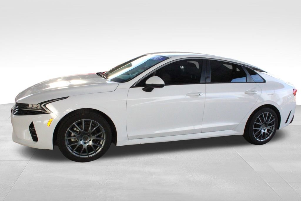 Used 2022 Kia K5 LXS image 11