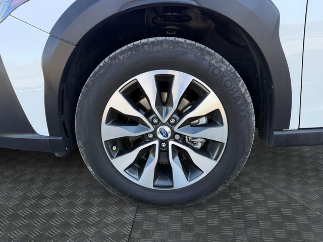 Used 2023 Subaru Outback Limited AWD/4WD image 9