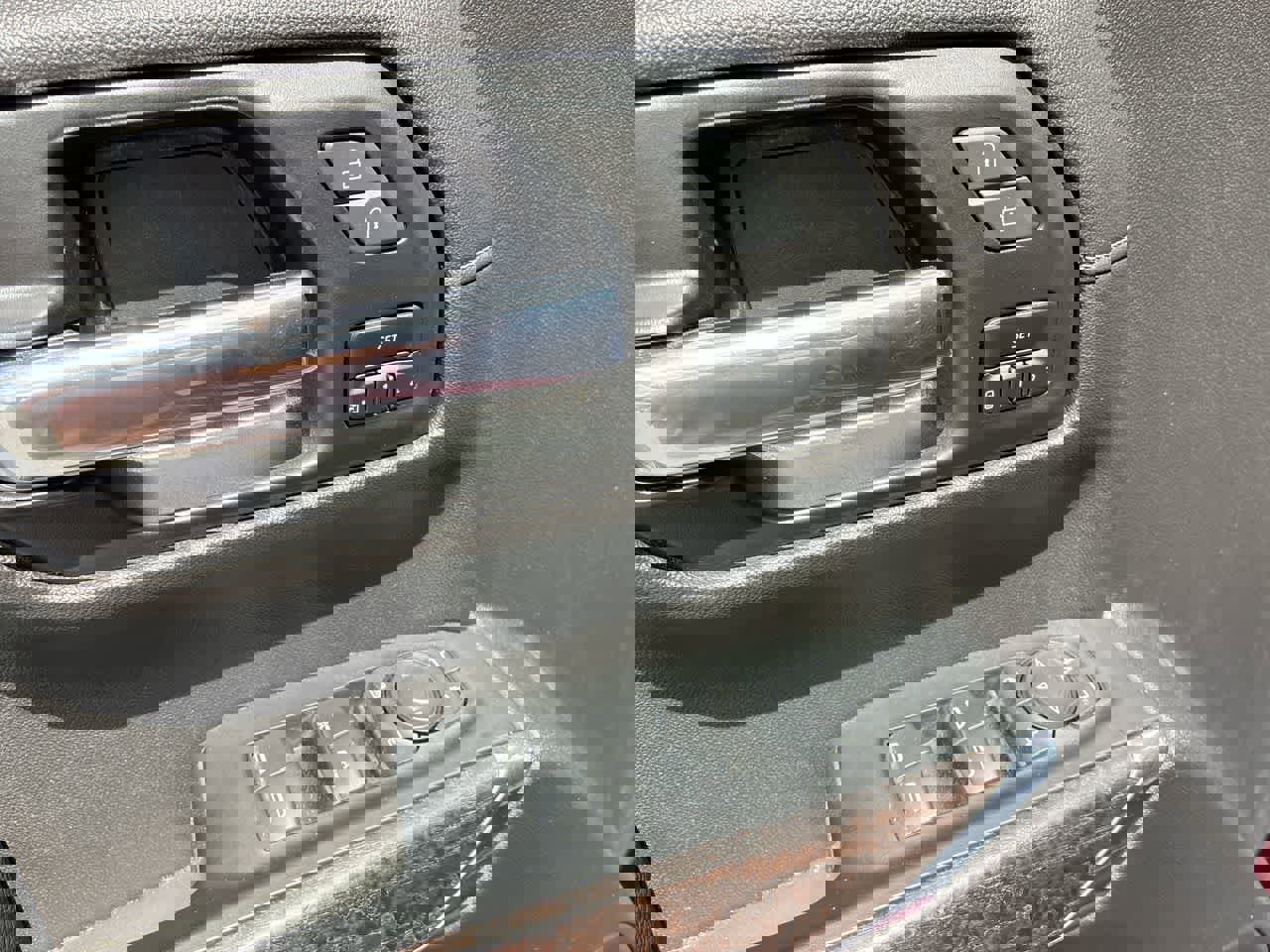 Used 2022 GMC Sierra 1500 Denali w/ Denali Premium Package image 24