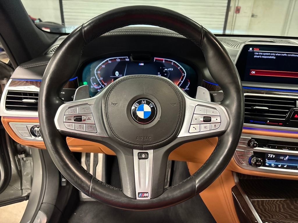 Used 2021 BMW 750i xDrive w/ Executive Package image 31