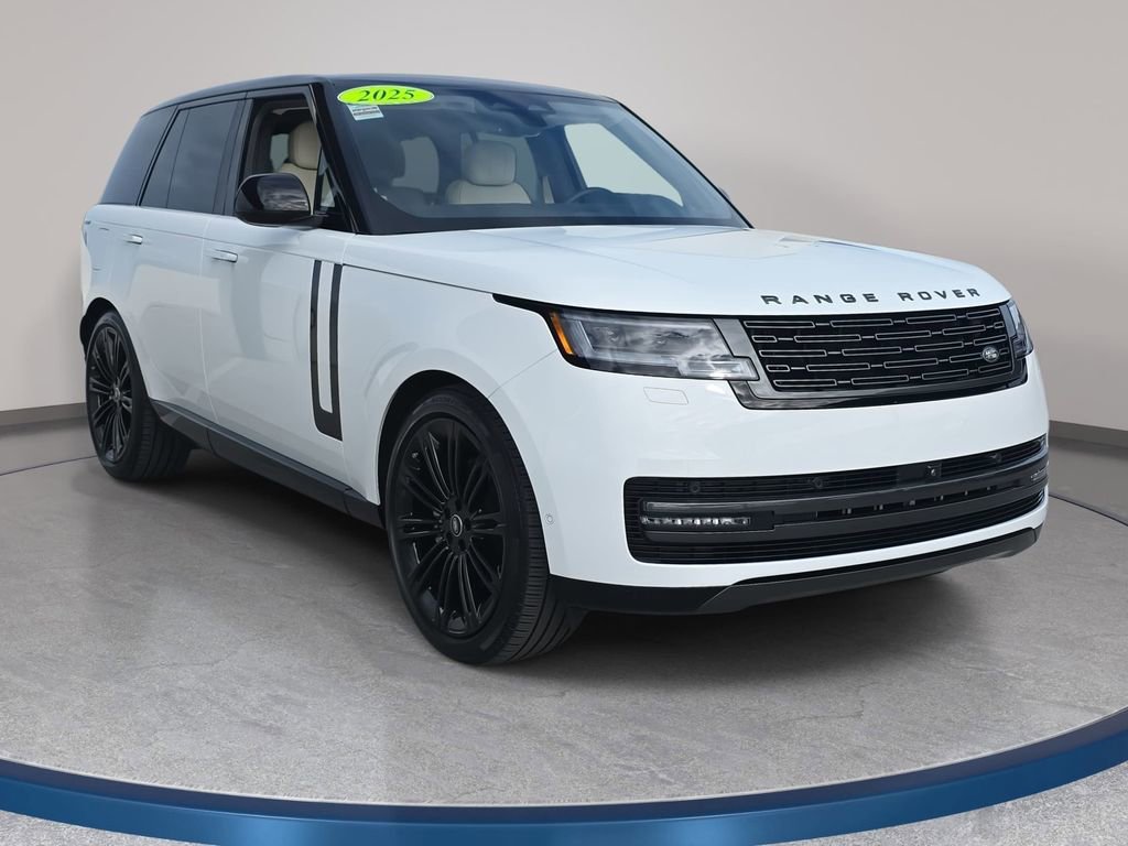 Certified 2025 Land Rover Range Rover SE AWD/4WD image 3
