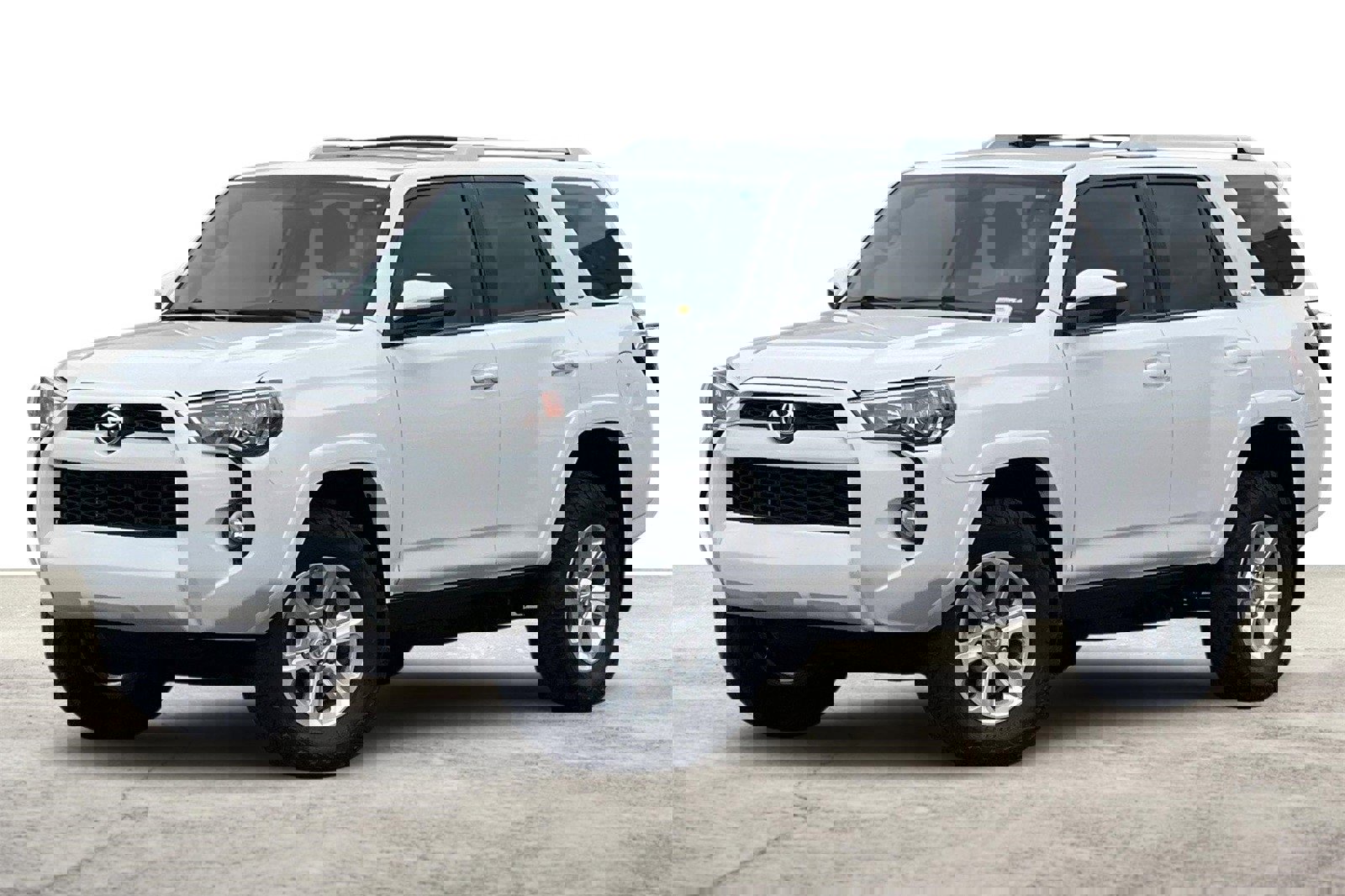 Used 2018 Toyota 4Runner SR5 image 2