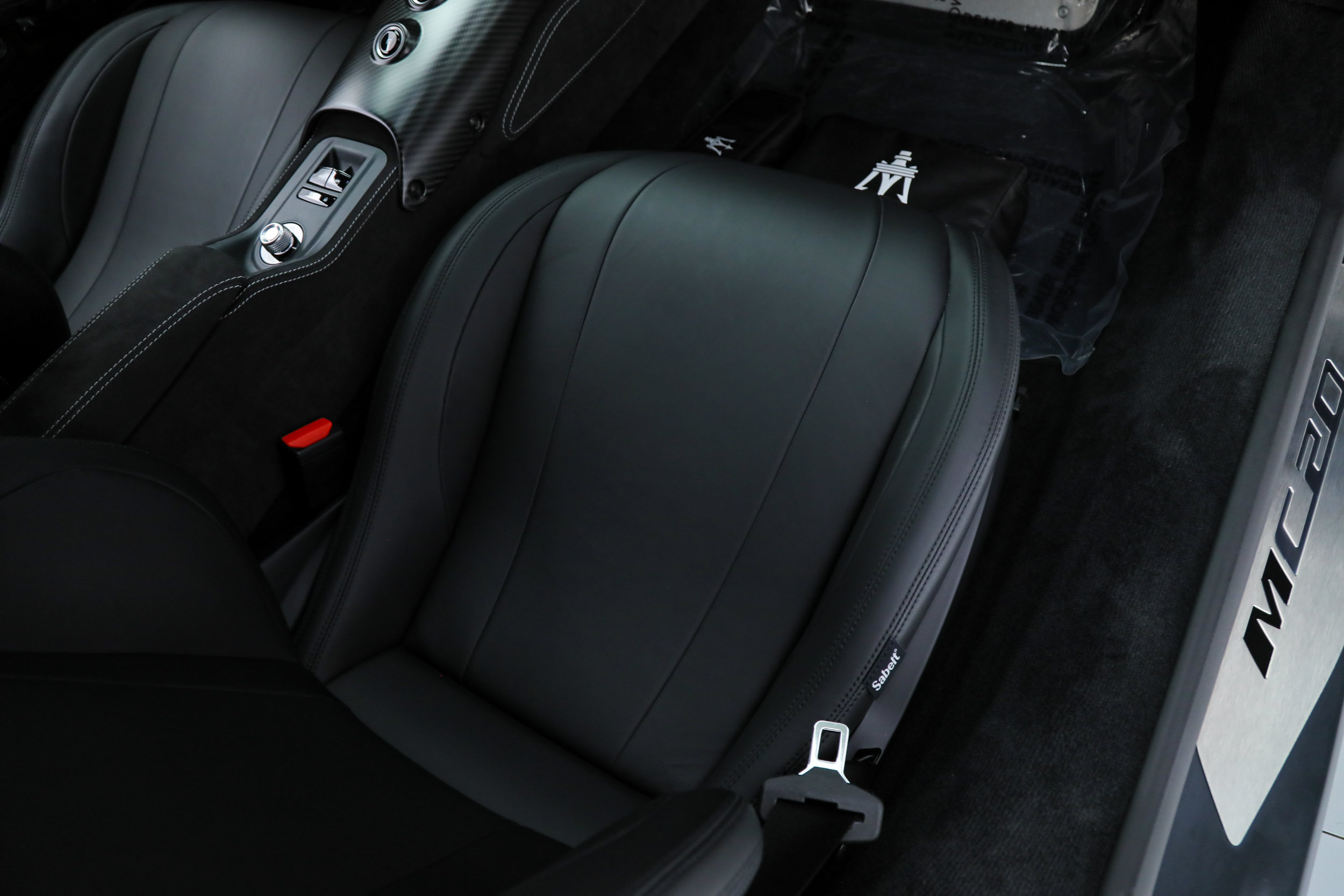 Certified 2022 Maserati MC20 Coupe RWD image 25