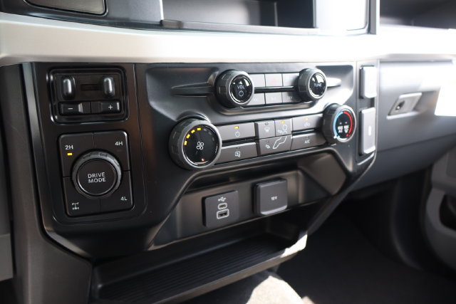 New 2026 Ford F350 XL w/ STX Appearance Package AWD/4WD image 24