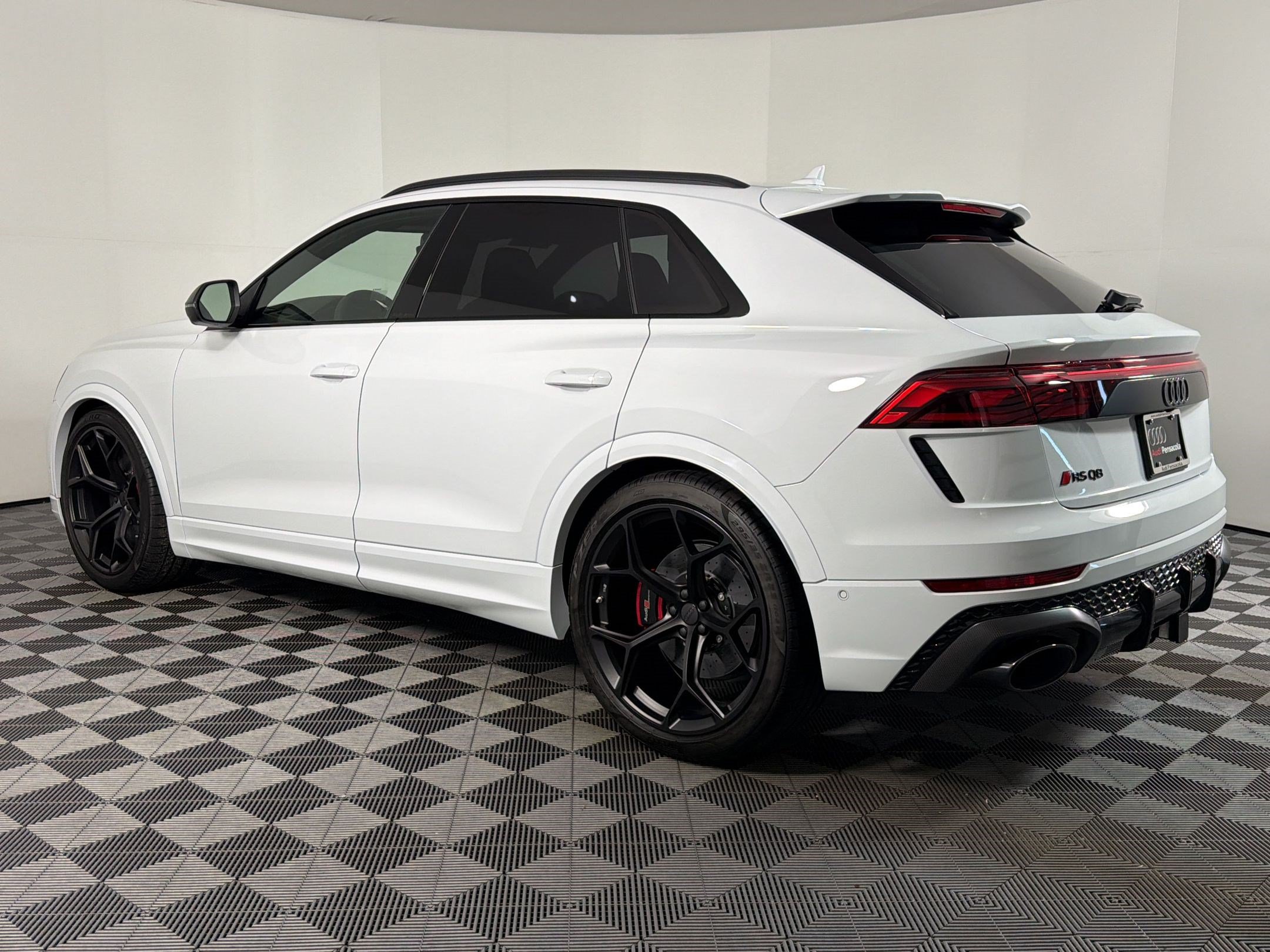 New 2026 Audi RS Q8 performance AWD/4WD image 2