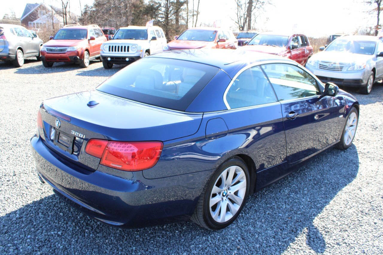 Used 2013 BMW 328i Convertible image 15