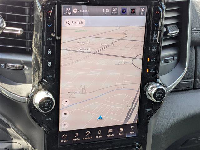 New 2026 RAM 4500 4x4 Crew Cab DRW image 14