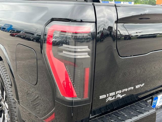 New 2025 GMC Sierra EV Denali image 10