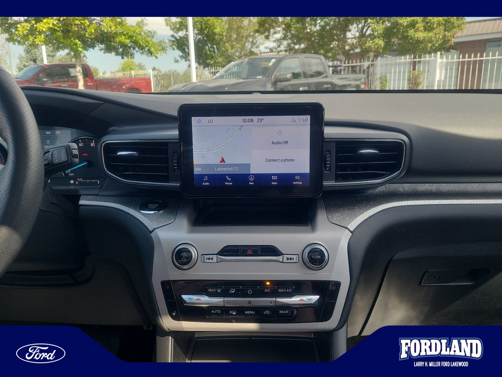 Used 2023 Ford Explorer Timberline w/ Timberline Technology Package AWD/4WD image 12