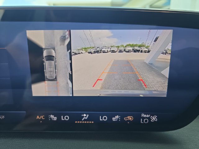 Certified 2025 Buick Enclave Preferred FWD image 21