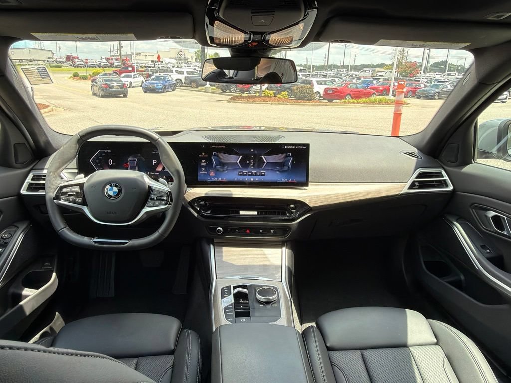 Used 2025 BMW 330i Sedan RWD image 28