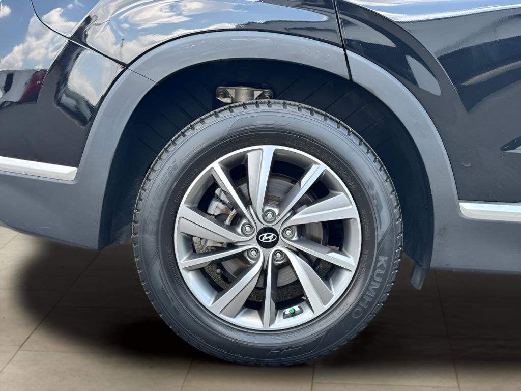 Used 2020 Hyundai Santa Fe SEL w/ Convenience + Premium Package FWD image 42