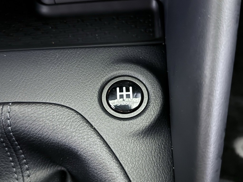 Used 2025 Nissan Z Performance w/ Floor Mat Package image 30