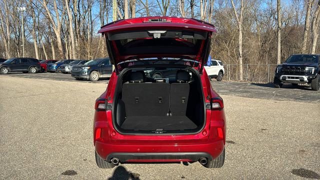 Certified 2024 Ford Escape ST-Line Elite w/ Premium Technology Package image 29