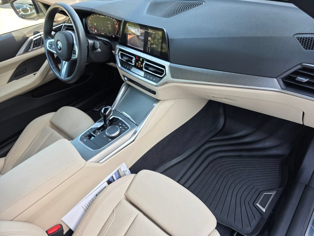 Used 2022 BMW M440i Coupe w/ Premium Package RWD image 28