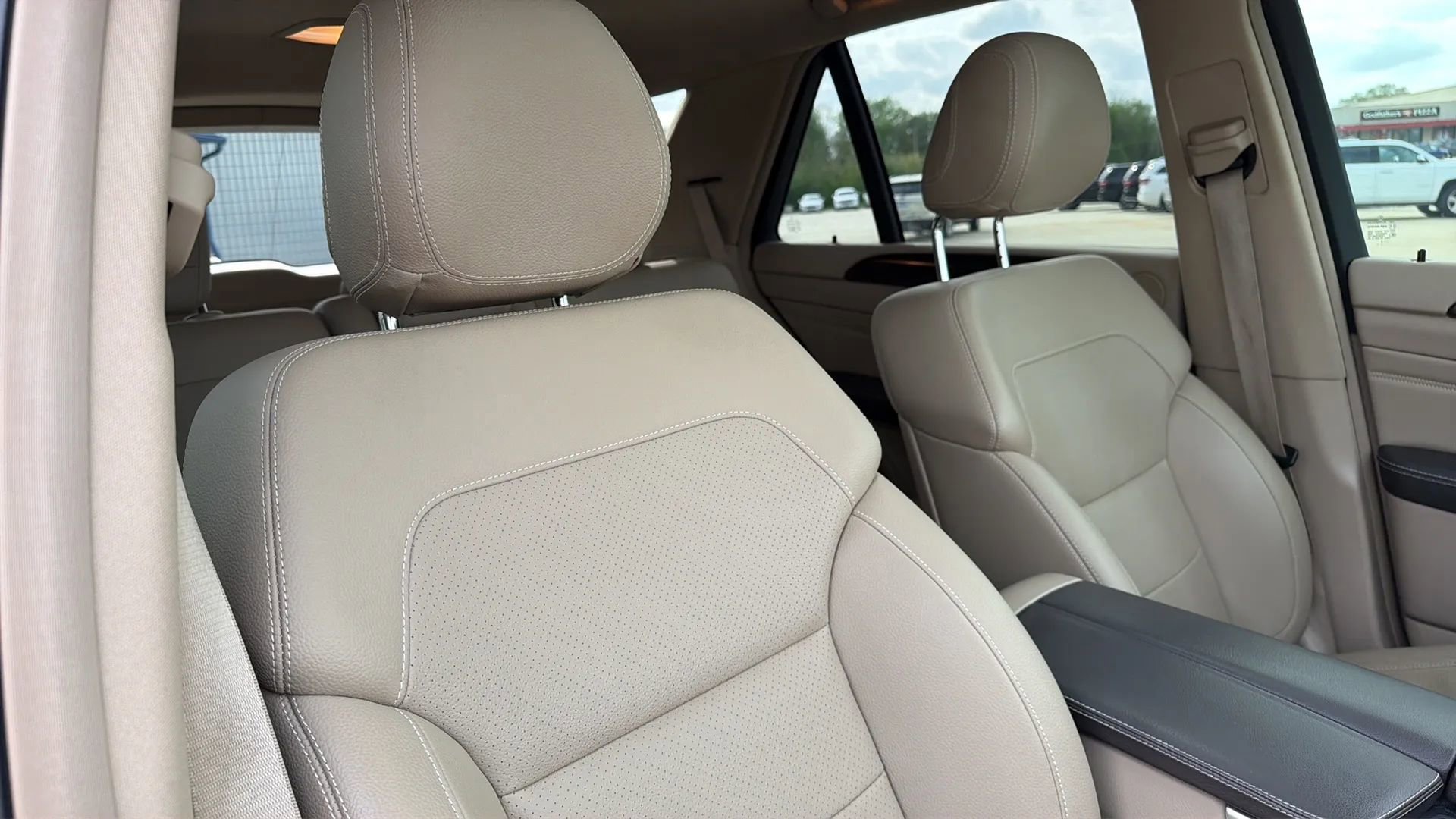 Used 2015 Mercedes-Benz ML 350 4MATIC image 94