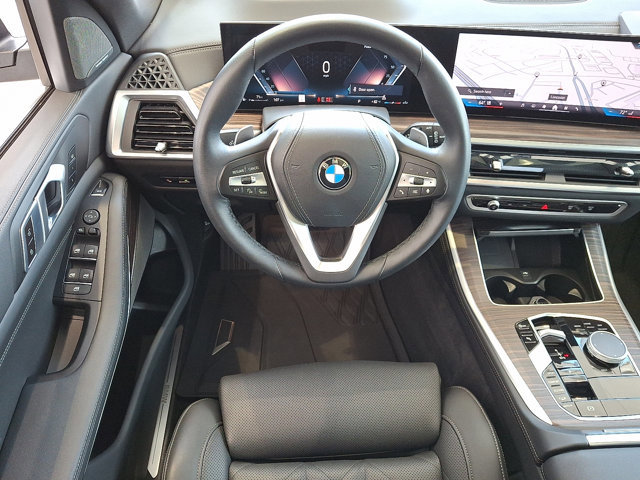 Certified 2024 BMW X5 xDrive40i w/ Premium Package image 11