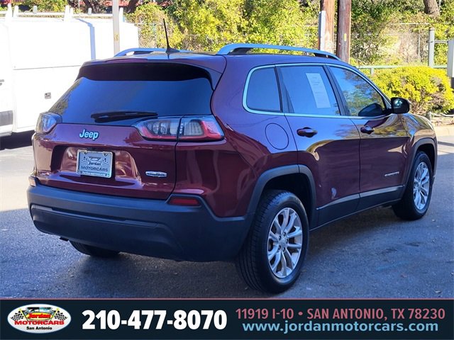 Used 2019 Jeep Cherokee Latitude w/ Popular Appearance Group image 5