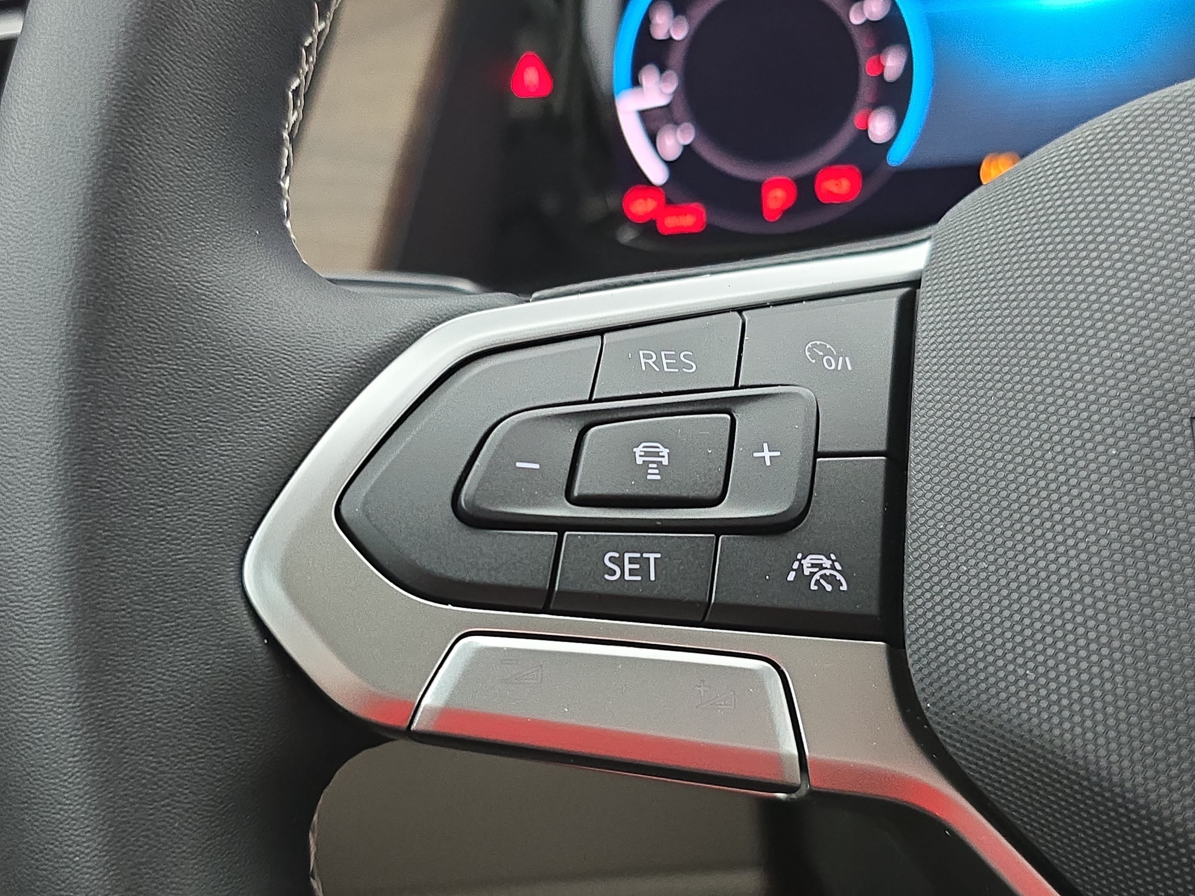 New 2026 Volkswagen Atlas SE AWD/4WD image 18