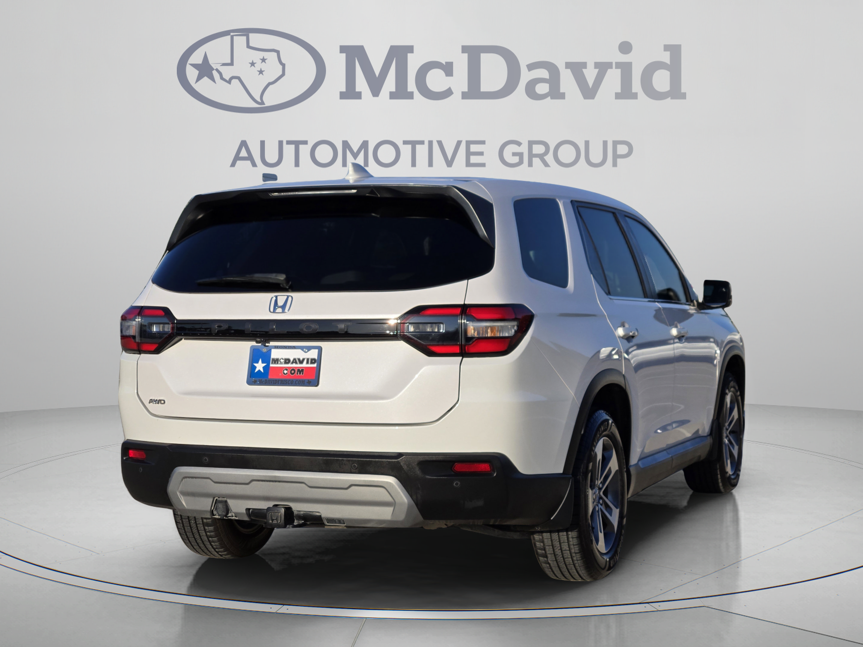 Used 2023 Honda Pilot EX-L image 6