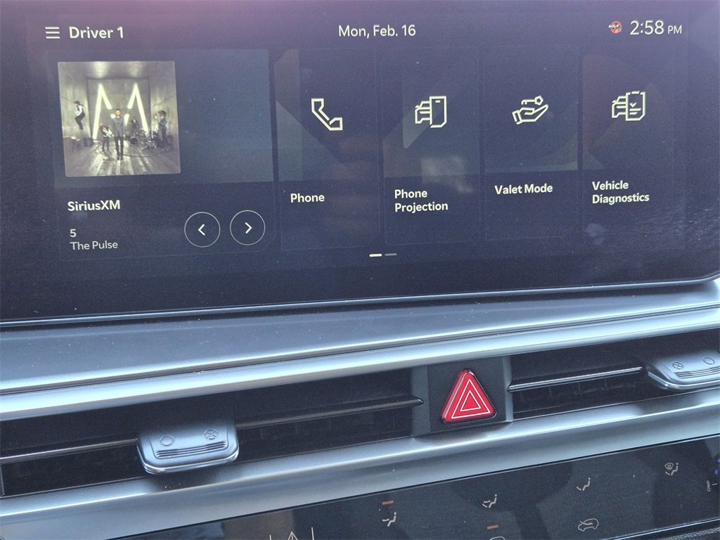 New 2025 Kia Sorento LX image 14