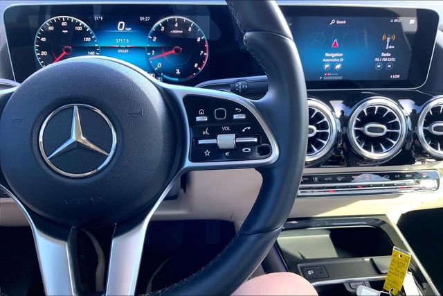 Used 2021 Mercedes-Benz GLA 250 4MATIC image 22