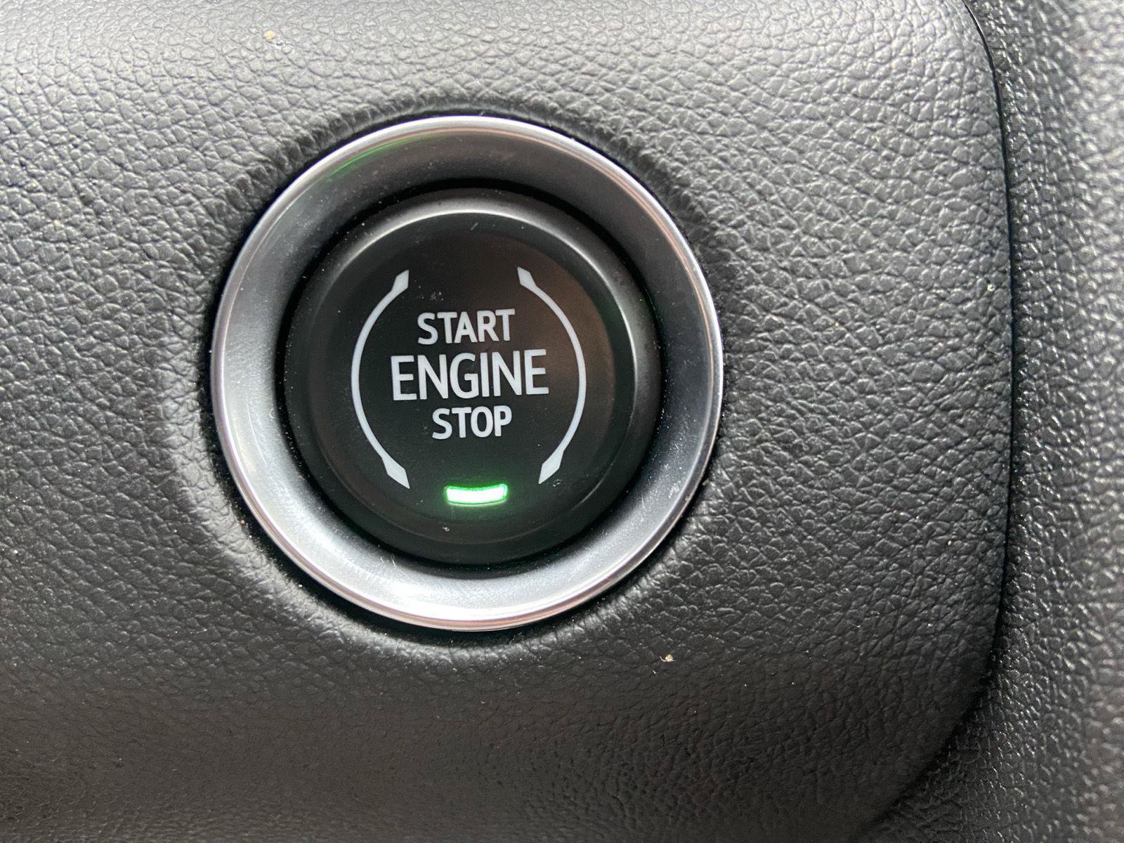 Used 2025 GMC Acadia Elevation AWD/4WD image 31