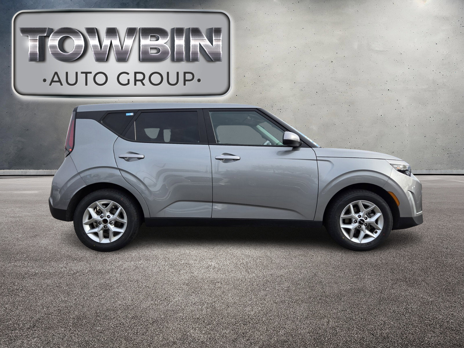 Used 2024 Kia Soul LX w/ Option Group 015 image 3