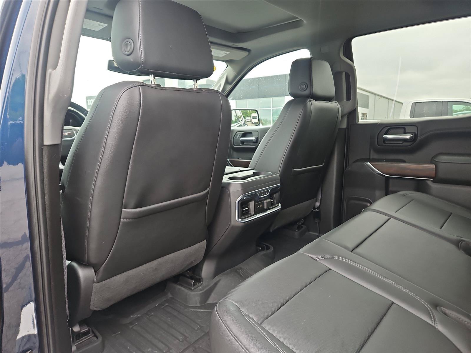 Used 2020 GMC Sierra 1500 SLT w/ SLT Premium Plus Package AWD/4WD image 14