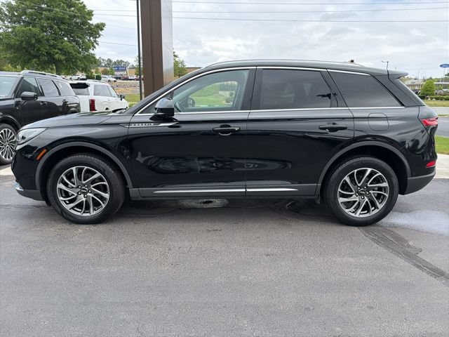 Used 2021 Lincoln Corsair AWD image 4