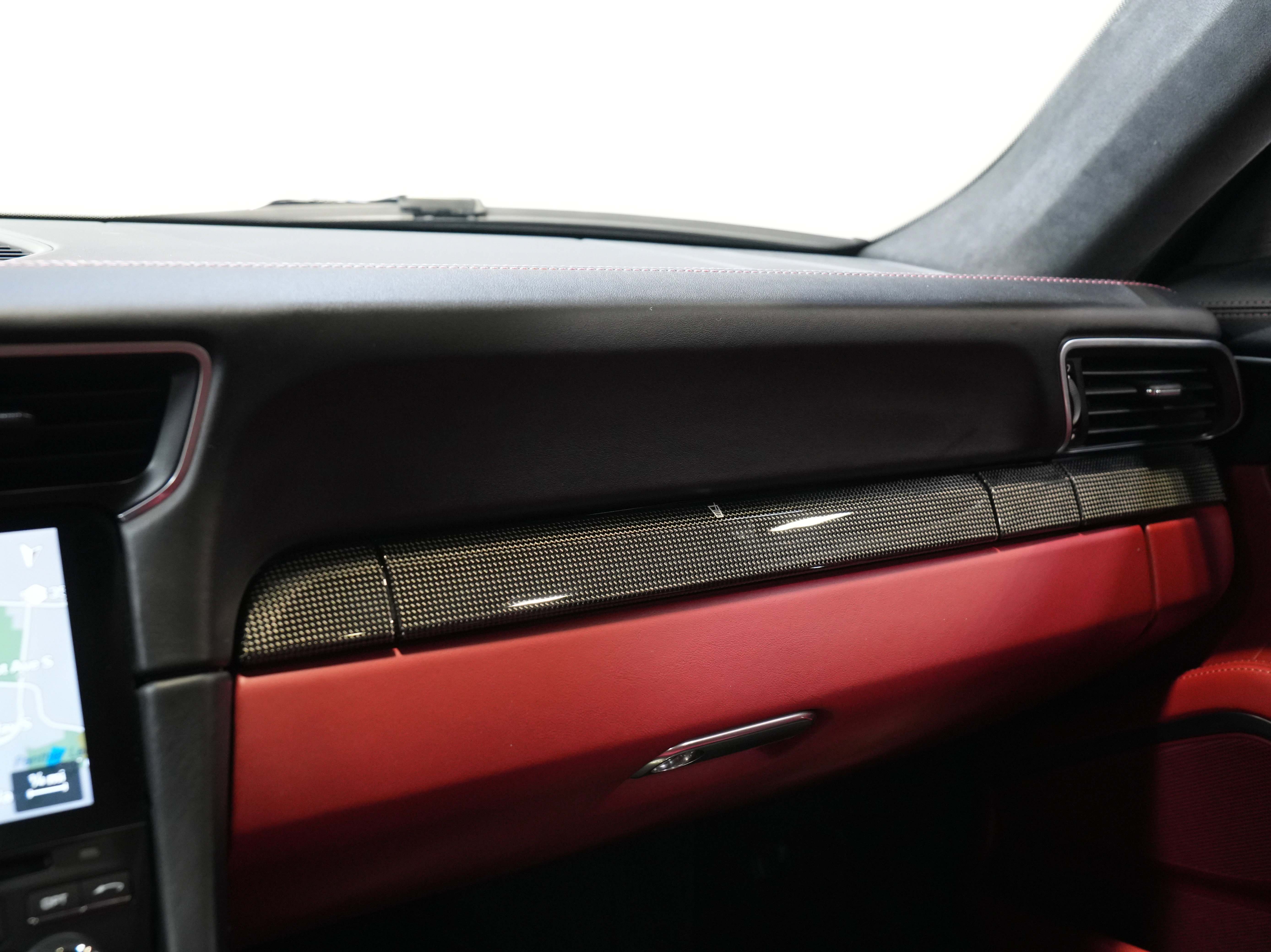 Used 2018 Porsche 911 Turbo S image 41