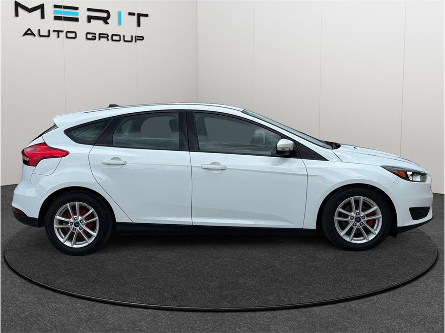 Used 2017 Ford Focus SE FWD image 10