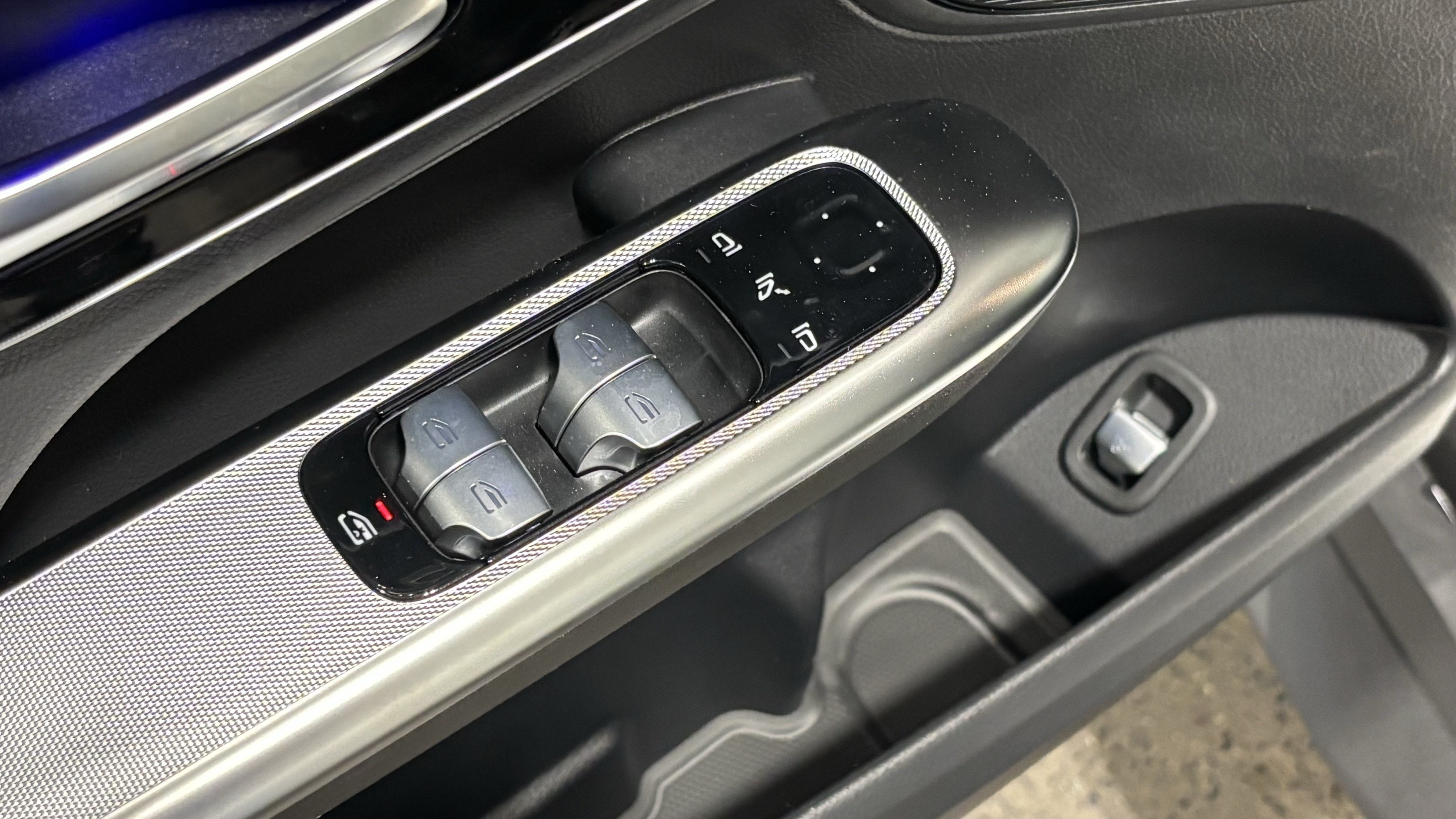 New 2026 Mercedes-Benz GLC 300 4MATIC image 13
