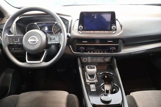 Certified 2023 Nissan Rogue SV image 9