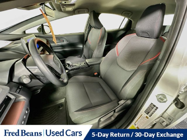 Used 2024 Toyota Prius Prime FWD image 27