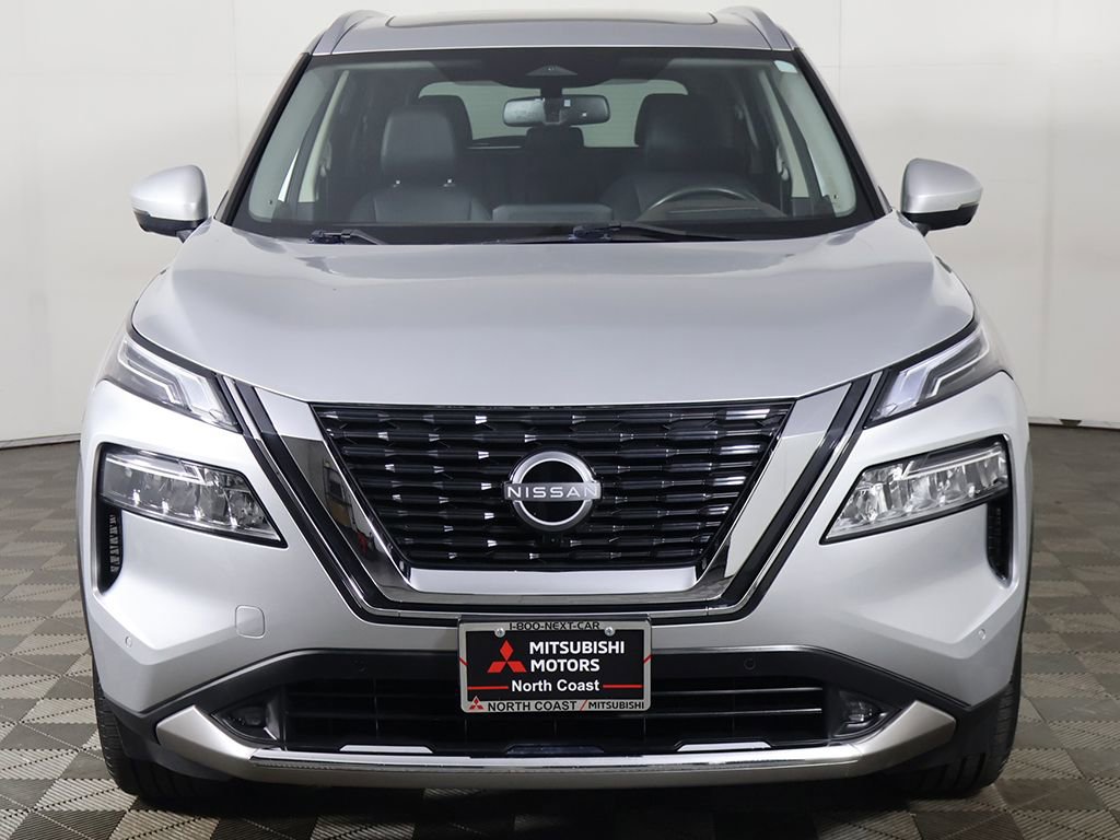 Used 2022 Nissan Rogue Platinum w/ Head-Up Display Package AWD/4WD image 12