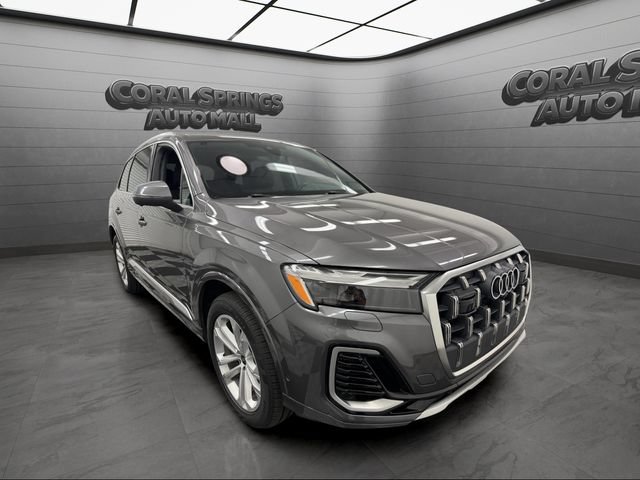 Used 2025 Audi Q7 3.0T Premium Plus AWD/4WD image 7