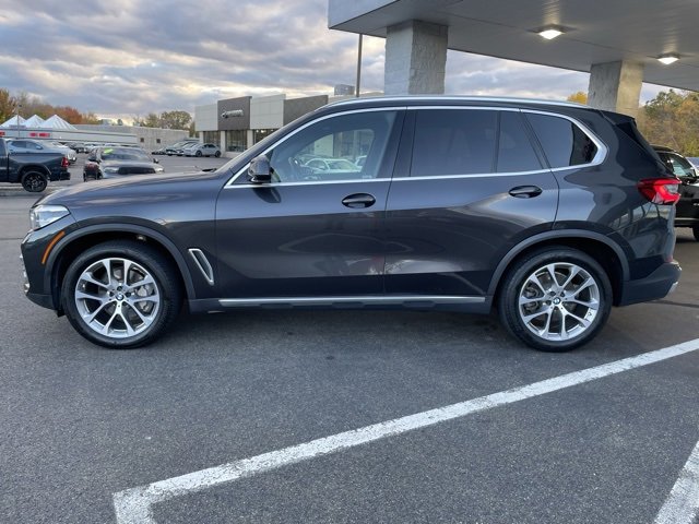Used 2019 BMW X5 xDrive40i w/ Premium Package 2 image 8