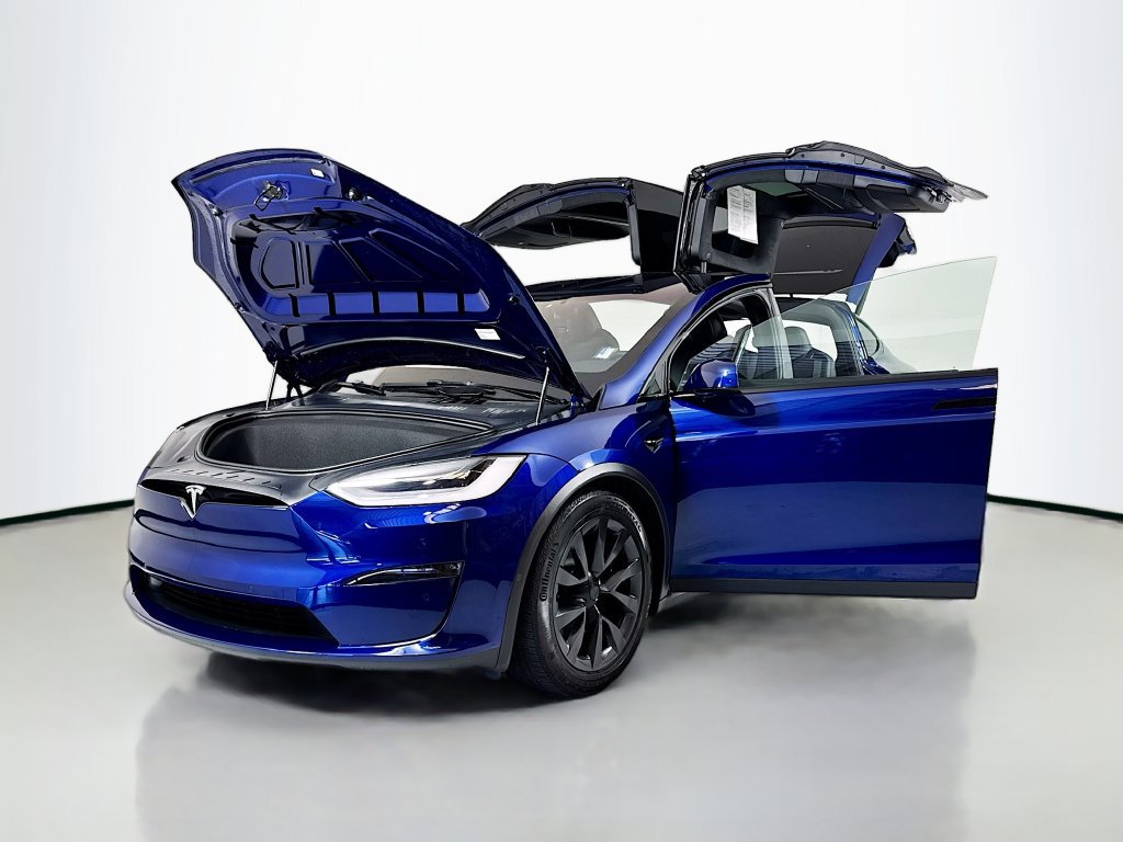 Used 2023 Tesla Model X AWD/4WD image 28