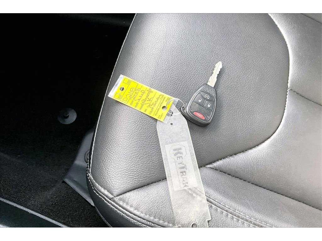 Used 2018 Jeep Wrangler Unlimited Sahara image 11