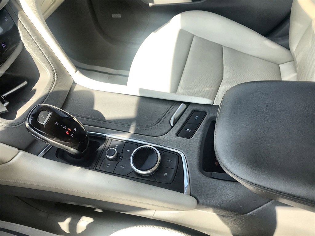 Used 2022 Cadillac XT5 Premium Luxury image 20