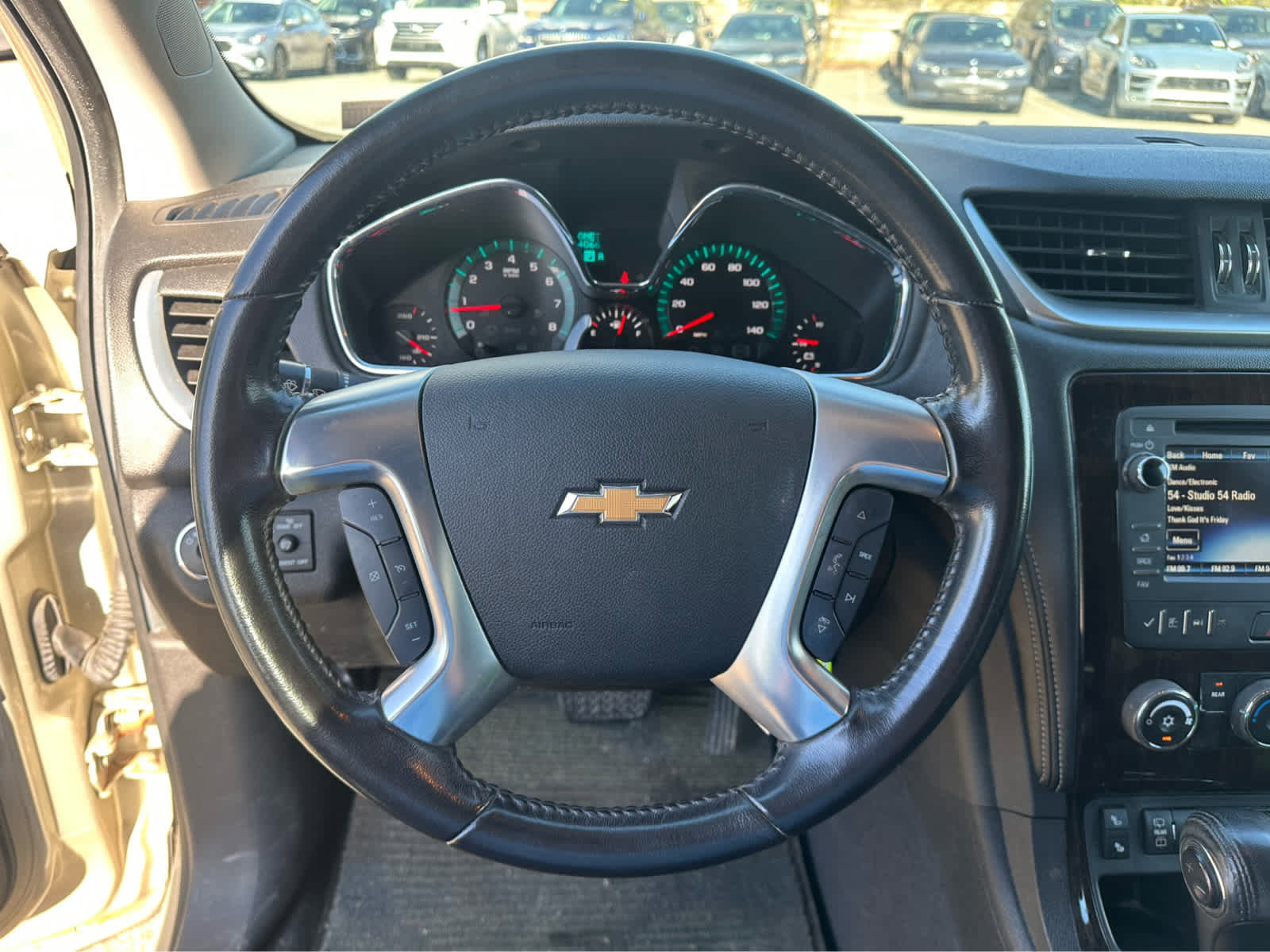 Used 2016 Chevrolet Traverse LT w/ Style and Technology Package AWD/4WD image 12