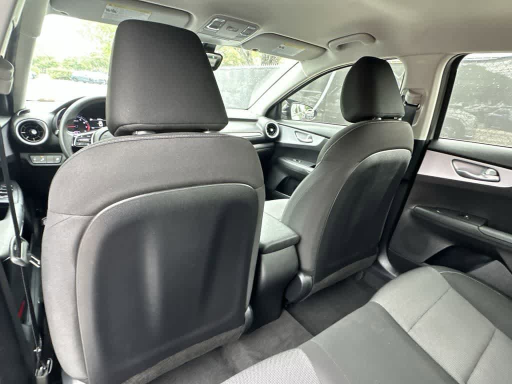 Certified 2024 Kia Forte LXS w/ LXS Technology Package FWD image 23
