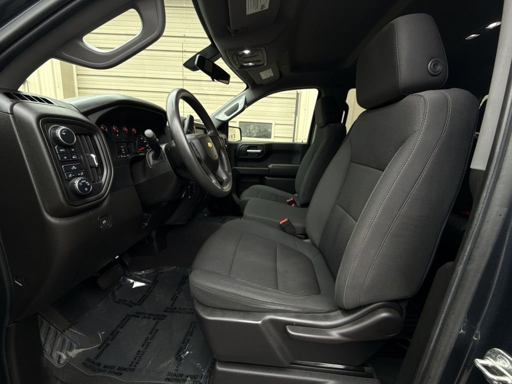 Used 2022 Chevrolet Silverado 1500 Custom image 13