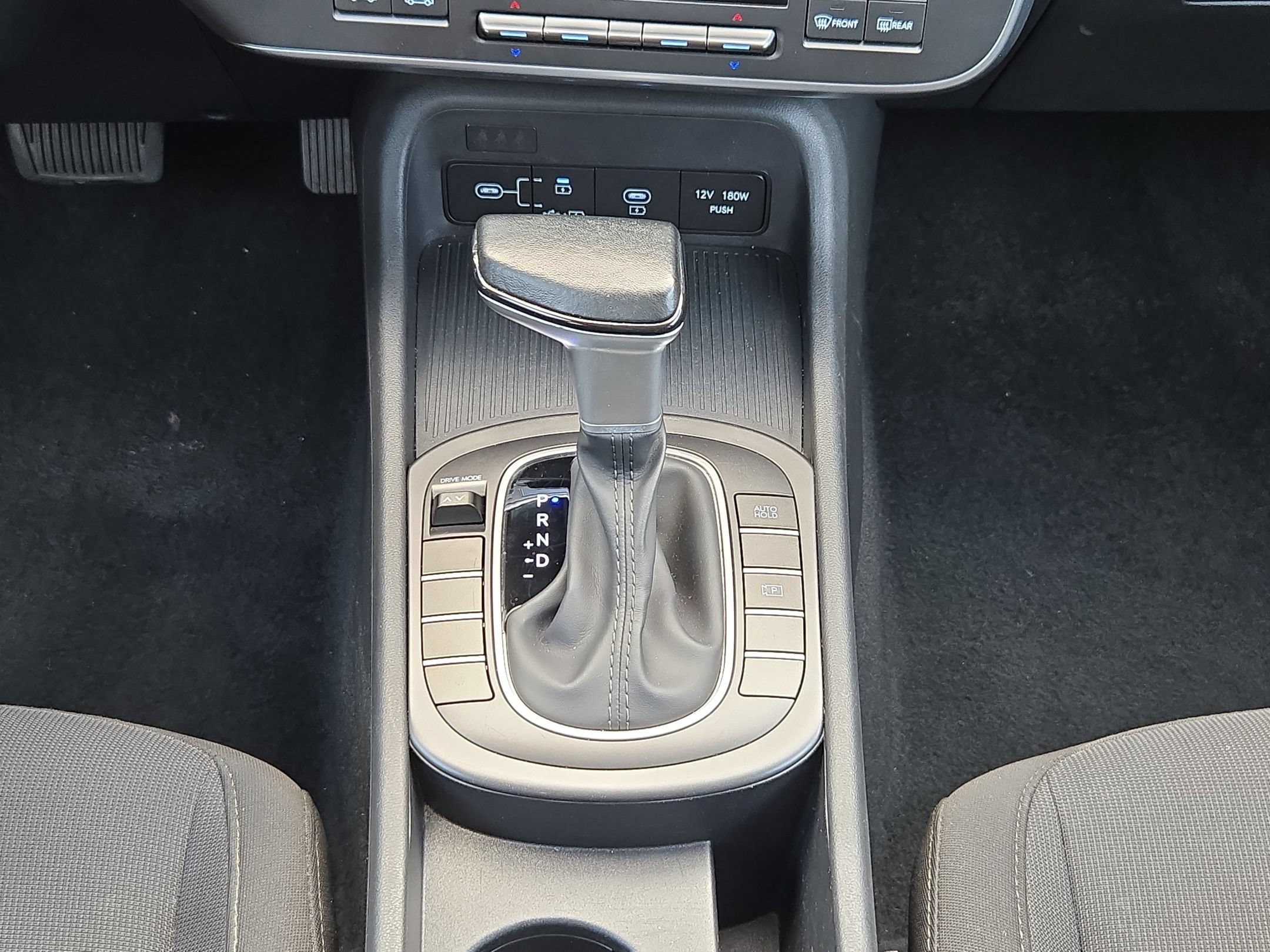 Used 2025 Hyundai Kona SEL FWD image 19