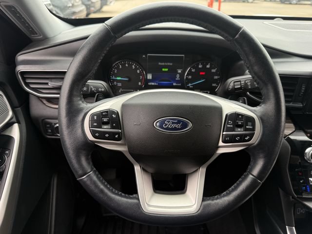 Used 2021 Ford Explorer Limited w/ Hybrid Equipment Group 310A AWD/4WD image 13
