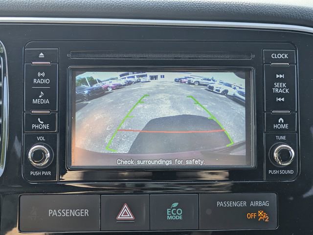 Used 2017 Mitsubishi Outlander ES FWD image 21