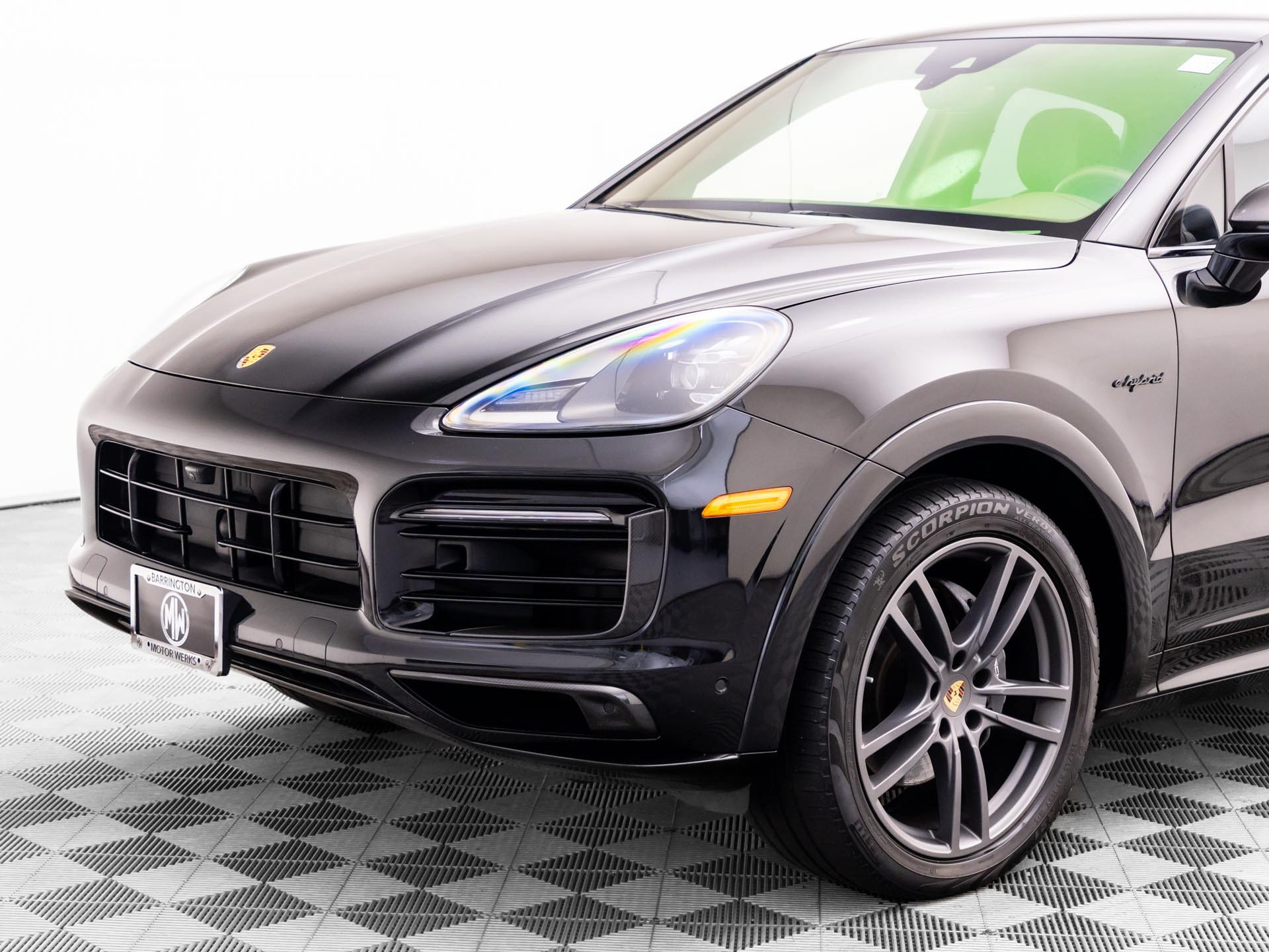 Used 2023 Porsche Cayenne Platinum Edition AWD/4WD image 35