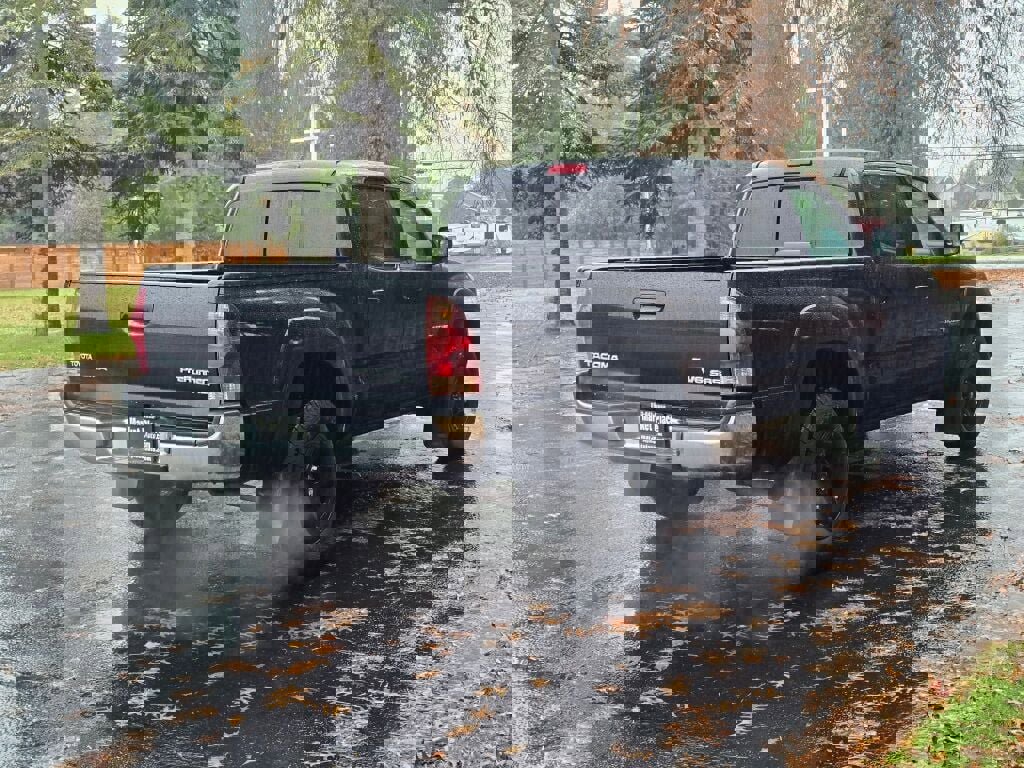 Used 2006 Toyota Tacoma PreRunner image 6